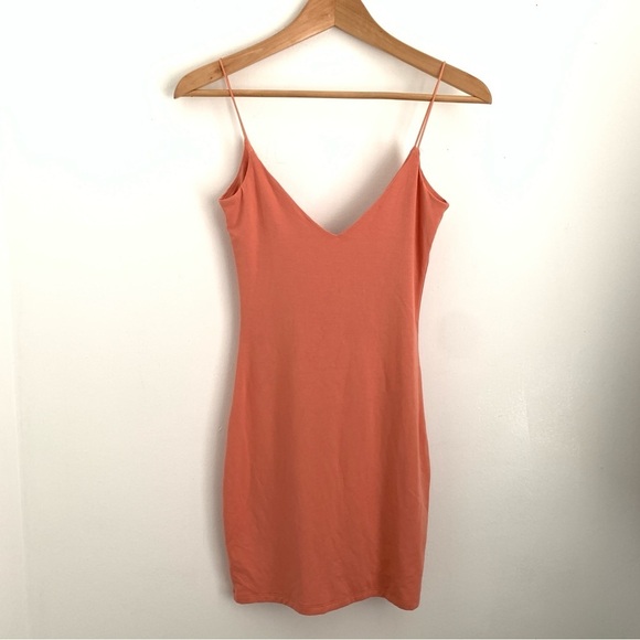 Aritzia Wilfred Free Aerin Bodycon Dress - Picture 2 of 8